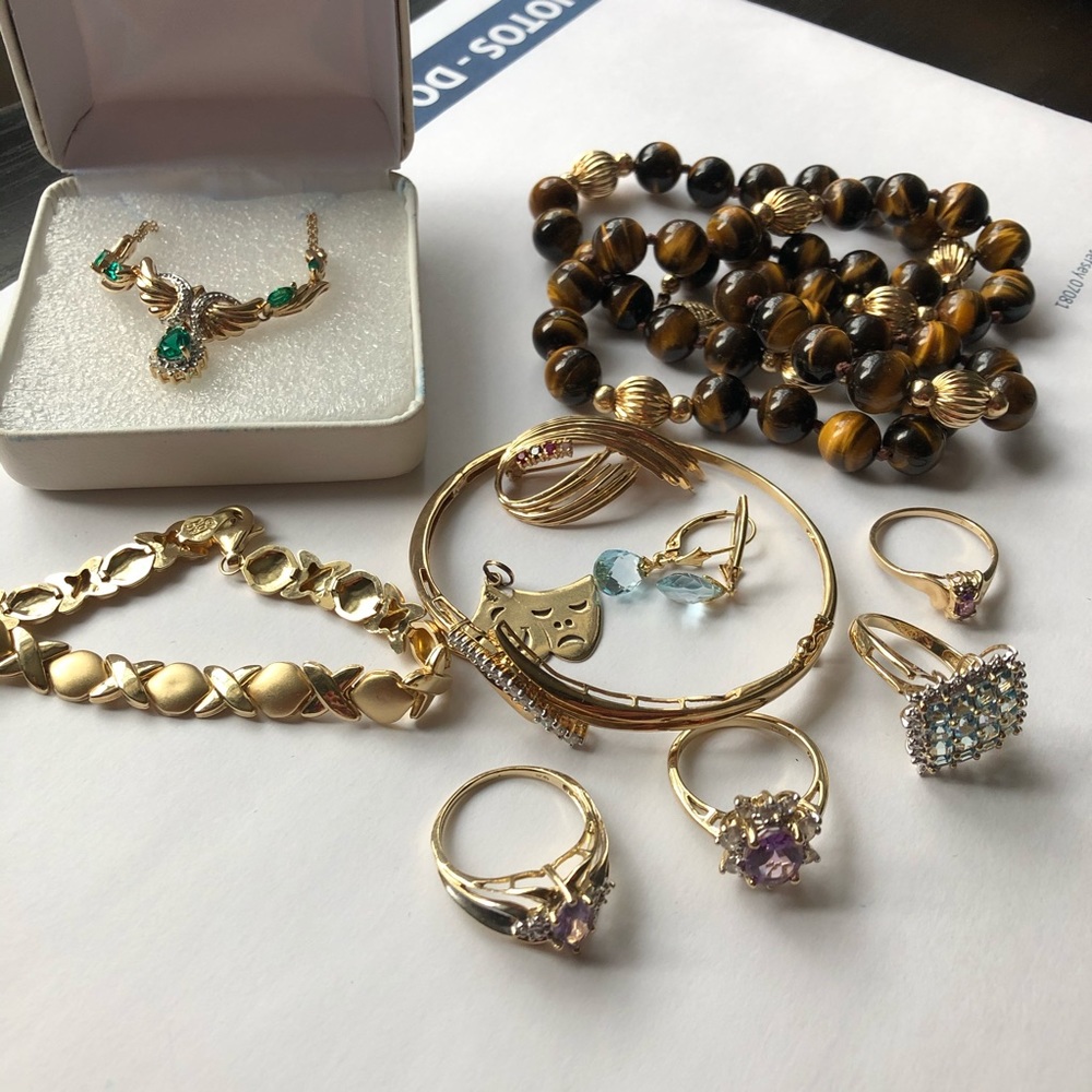Group of 10k and 14k jewelry